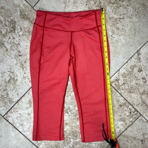 Lululemon Leggings - Coral Red - Women’s Size 2 - Picture 4 of 5